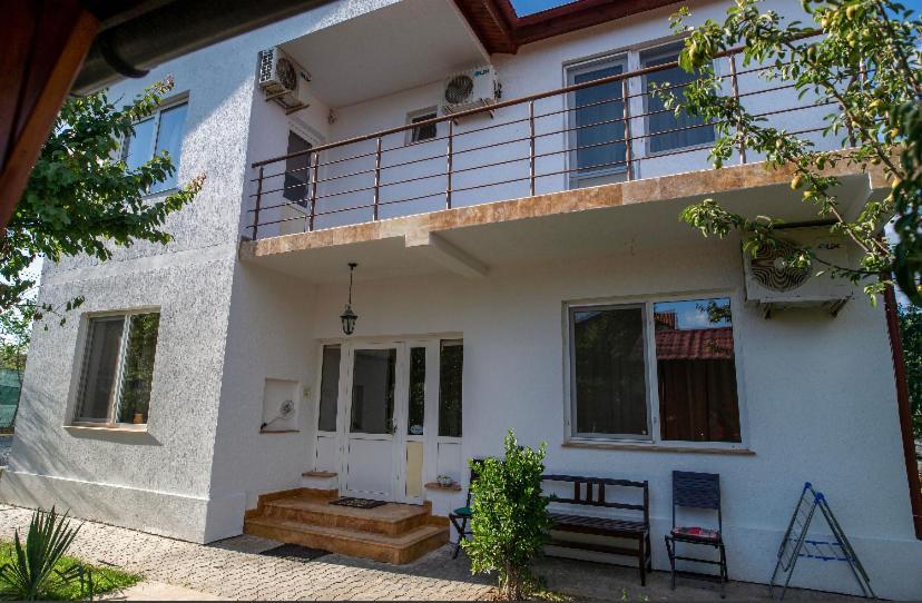 Vila Jean Bart Hotel Mangalia Buitenkant foto