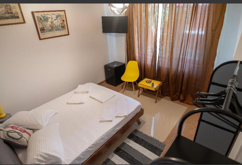 Vila Jean Bart Hotel Mangalia Buitenkant foto