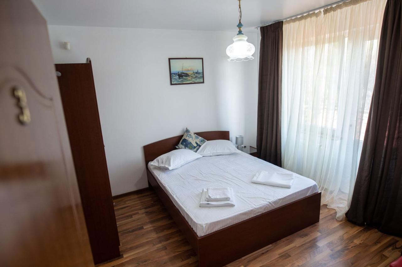 Vila Jean Bart Hotel Mangalia Buitenkant foto